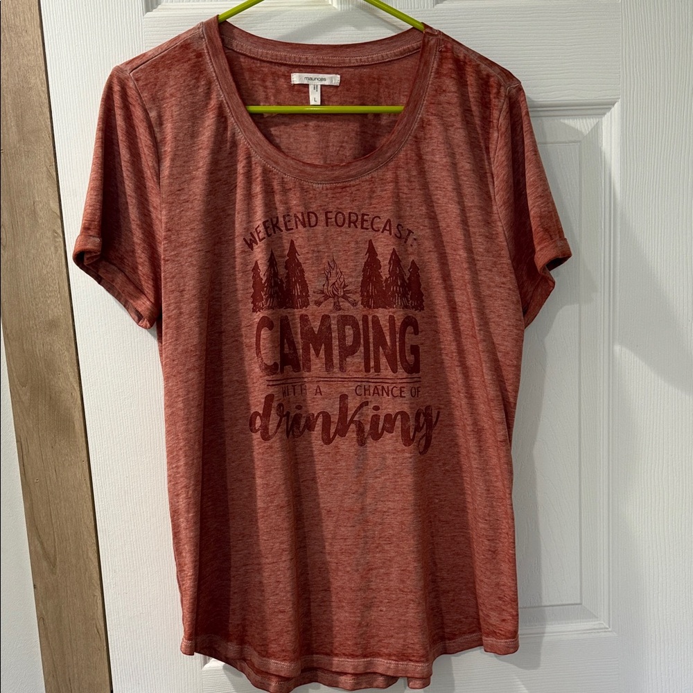 Maurices Red Graphic Short Sleeve Tee
